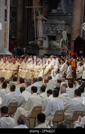 April 06, 2023 - Vatican: Pope Francis celebrates in St. Peter's Basilica the Mass of Chrism on the occasion of Holy Thursday of Easter Week. © Andrea Sabbadini Stock Photo