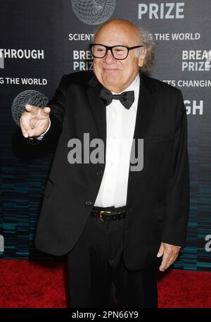 LOS ANGELES, CALIFORNIA - APRIL 15: Danny DeVito attends the Ninth Breakthrough Prize Ceremony at Academy Museum of Motion Pictures on April 15, 2023 Stock Photo