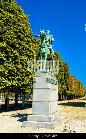 Monument to Simon Bolivar in Paris, France Stock Photo