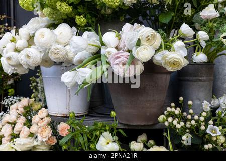 white persian buttercup flowers (ranunculus) - wedding arrangement Stock Photo