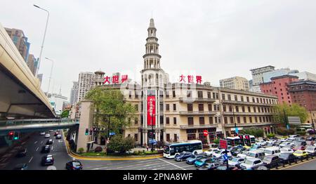 SHANGHAI, CHINA - APRIL 16, 2023 - The century-old historic buildings of the Great World are seen in Shanghai, China, April 13, 2023. The new theater Stock Photo