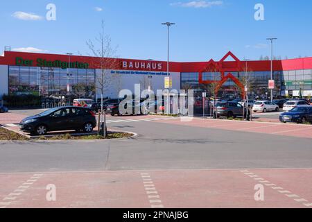 Bauhaus DIY store with car park, Aplerbeck, Dortmund, North Rhine-Westphalia, Germany Stock Photo