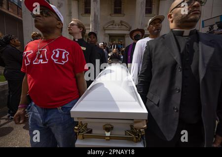 NASHVILLE, TENNESSEE - APRIL 17: Gun safety advocates and faith leaders carry empty caskets symbolizing victims to the Tennessee Capitol for a ?'Moral Monday?'? rally to address gun violence on April 17, 2023 in Nashville, Tennessee. In the wake of the March shooting at The Covenant School, in the Green Hills neighborhood of Nashville, organizations have mobilized around U.S. Rep ?Justin Jones? (?D-Nashville?), and ?U.S. Rep ?Justin J. Pearson? (??D-Memphis?)? ?who ?have drawn? ?national attention? ?pushing for gun safety laws.?(Photo by Michael Nigro/Sipa USA) Stock Photo