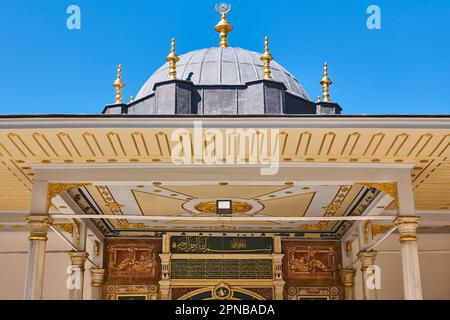 Topkapi palace. Felicity door and dome in Istanbul, Sultanahmet. Turkey Stock Photo