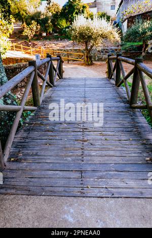 Spanish side. Smallest international bridge in the world, over the Abrilongo river, on the border of Spain and Portugal. El Marco, La Codosera, Badajo Stock Photo