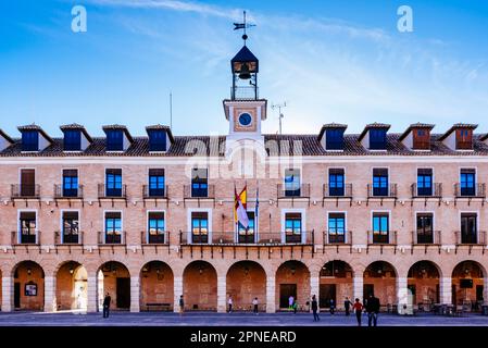 City Hall building. Main square of Ocaña - Plaza mayor. Ocaña, Toledo, Castilla La Mancha, Spain, Europe. Stock Photo