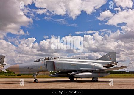 McDonnell Douglas F-4F Phantom II, aircraft type, fighter, air defence, reconnaissance, two-seater, fighter bomber, fighter aircraft, Bundeswehr Stock Photo