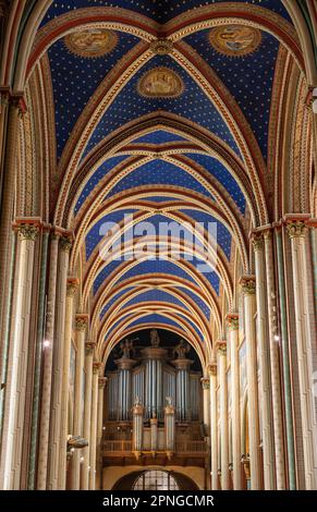 the nave, The Church of Saint-Germain-des-Prés, Paris, France Stock Photo