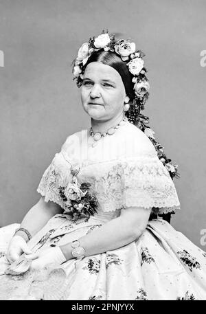 Mary Todd Lincoln. Portrait of he First Lady and wife of Abraham Lincoln, Mary Ann Todd Lincoln (1818-1882) by Mathew Brady, c. 1860-70 Stock Photo