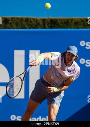 BARCELONA, SPAIN - APRIL 19:  Nicolas Jarry during the Barcelona Open Banc Sabadell 70 Trofeo Conde de Godo game against Karen Jachanov at the Real Club de Tenis Barcelona on April 19, 2023 in Barcelona, Spain Stock Photo