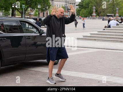 Washington, United States. 17th Apr, 2023. United States Senator John Fetterman (Democrat of Pennsylvania) gestures as he returns to work at the US Capitol in Washington, DC, USA on Monday, April 17, 2023. Sen. Fetterman was hospitalized for six weeks at the Walter Reed National Military Medical Center in Bethesda, Maryland for clinical depression. Photo by Ron Sachs/CNP/ABACAPRESS.COM Credit: Abaca Press/Alamy Live News Stock Photo