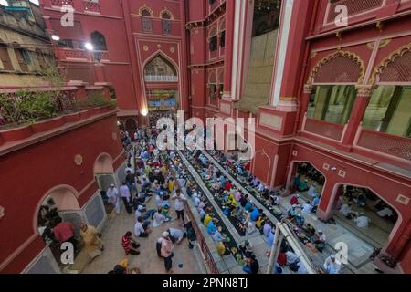 Kolkata, India. 19th Apr, 2023. People are seen during iftar time at a mosque in Kolkata, India, on April 19, 2023, on last week of Ramadan month in India. Photo by Debarchan Chatterjee/ABACAPRESS.COM Credit: Abaca Press/Alamy Live News Stock Photo