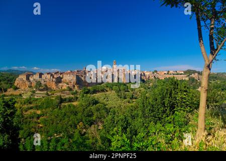 Panoramic view of medieval village Pitiglianom Tuscany, Italy Stock Photo