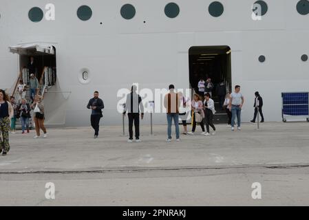 La Goulette, Tunis, Tunisia. 20th Apr, 2023. Tourists arrive at the port of La Goulette in Tunis on April 20, 2023 as Tunisia welcomes the first cruise from Europe with more than 5450 tourists on board. (Credit Image: © Chokri Mahjoub/ZUMA Press Wire) EDITORIAL USAGE ONLY! Not for Commercial USAGE! Stock Photo