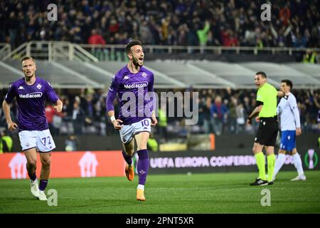 Artemio Franchi stadium, Florence, Italy, April 20, 2023, Lorenzo Venuti (ACF  Fiorentina) celebrates after a goal during ACF Fiorentina vs Lech Pozn  Stock Photo - Alamy