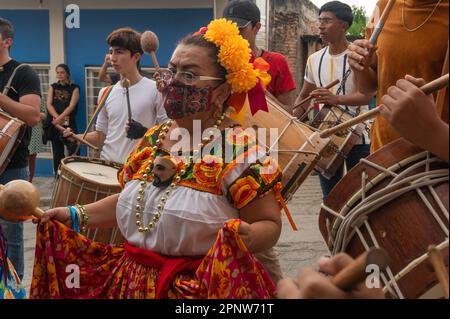 Guillermina Tovilla Gómez, one of the oldest members of the group called la Tía They, performs as a character, Las Chuntá, during Fiesta Grande, a festival to honor the Black Christ of Esquipulas, Saint Anthony the Great and Saint Sebastian in Chiapa de Corzo, Chiapas, Mexico on January 22, 2022. (Marissa Revilla/Global Press Journal) Stock Photo