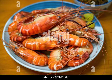 Fresh and plump boiled Roche prawns Stock Photo - Alamy