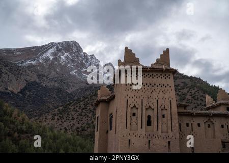 Typical Ksar, or feudal castle built of adobe, in the village of Zaouiat Ahansal. Stock Photo