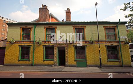 Peveril of the Peak, Victorian green tiled pub,  127 Great Bridgewater Street, Manchester, England, UK, M1 5JQ Stock Photo