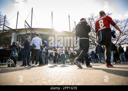 Hamburg, Germany. 21st Apr, 2023. Soccer: 2. Bundesliga, Hamburger SV - FC St. Pauli, 29. matchday, Volksparkstadion. Fans of Hamburger SV arrive at the stadium before the match. Credit: Daniel Reinhardt/dpa/Alamy Live News Stock Photo