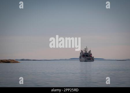 Royal Canadian Navy Arctic Patrol ship HMCS Margaret Brooke visiting Iqaluit on Baffin Island in Nunavut, Canada. Stock Photo