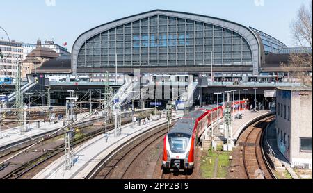 Hamburg, Germany. 21st Apr, 2023. View from the south of the main station in the center of Hamburg. Credit: Markus Scholz/dpa/Alamy Live News Stock Photo