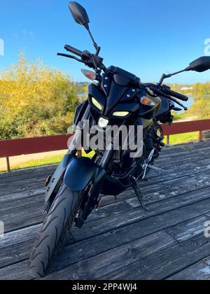 yamaha mt 125 motorbike