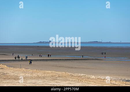 View of Neuwerk Island, beach, people, Cuxhaven, Lower Saxony, Germany Stock Photo