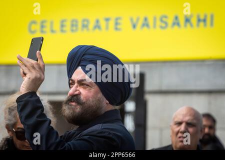 London, UK.  22 April 2023.  People take part in the Vaisakhi festival in Trafalgar Square.  The event marks the Sikh New Year and is a celebration of Sikh and Punjabi culture. Credit: Stephen Chung / Alamy Live News Stock Photo