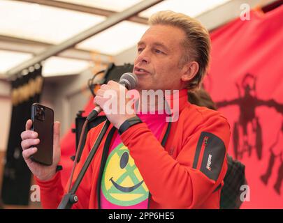 London, UK . 22nd Apr, 2023. Chris Packham speaks to Extinction Rebellion, The Big one, day 2 ,( Saturday). Involved the 'Big One march for biodiversity'which ended with a 'die in'. Members of the 'Red Rebel Brigade 'and 'Green spirits' attended, 22 April 2023. London United KIngdom Picture garyroberts/worldwidefeatures.com Credit: GaryRobertsphotography/Alamy Live News Credit: GaryRobertsphotography/Alamy Live News Stock Photo