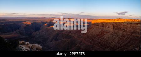 Overlooking Monument Valley in the distance from Muley Point, near Mexican Hat, Utah, USA Stock Photo