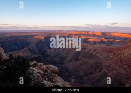 Overlooking Monument Valley in the distance from Muley Point, near Mexican Hat, Utah, USA Stock Photo