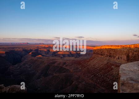 Overlooking Monument Valley in the distance from Muley Point, near Mexican Hat, Utah, USA Stock Photo