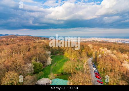 Vienna: view from observation tower Jubiläumswarte on hill Gallitzinberg to North-East, hill Kahlenberg and city center, Wienerwald (Vienna Woods) in Stock Photo