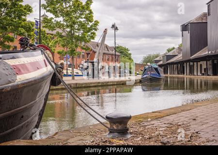 A view at the Coventry Canal Basin just at the edge of the city centre in Coventry Stock Photo