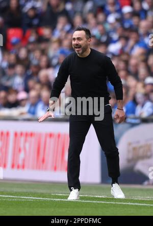 London, UK. 23rd Apr, 2023. Roberto De Zerbi (Brighton and Hove Albion manager) at the Emirates FA Cup Semi-Final Brighton & Hove Albion v Manchester United match at Wembley Stadium, London, UK on 23rd April 2023. Credit: Paul Marriott/Alamy Live News Stock Photo