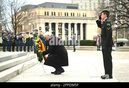 Ottawa, Canada. 23rd Apr, 2023. Federal President Frank-Walter Steinmeier lays a wreath at the Tomb of the Unknown Soldier at the National War Memorial 'Confederation Square'. The aim of the trip is to strengthen German-Canadian relations in difficult political and economic times. Credit: Britta Pedersen/dpa/Alamy Live News Stock Photo