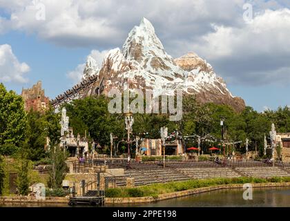 The amazing Everest ride. Stock Photo