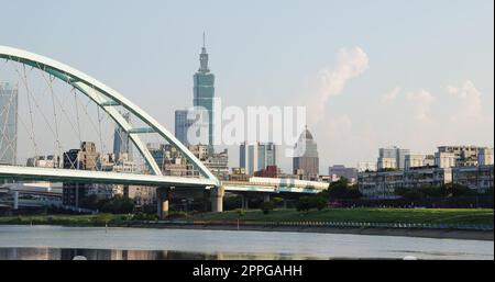 Taipei, Taiwan 23 July 2022: Macarthur Bridge in Taipei city skyline Stock Photo