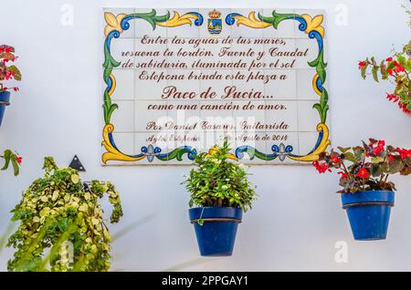 ESTEPONA, SPAIN - OCTOBER 12, 2021: Commemorative plaque, in the town of Estepona, southern Spain, dedicated to Paco de Lucia, a Spanish flamenco guitarist and composer Stock Photo