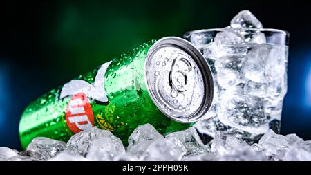 Can of 7 Up drink in crashed ice Stock Photo