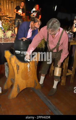 Barrel tapping Wandsbek Oktoberfest Stock Photo