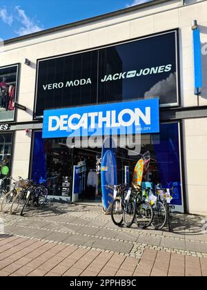 A logo sign outside of a Decathlon retail store location in Brossard,  Quebec, Canada, on April 23, 2019. (Photo by Kristoffer Tripplaar/Sipa USA  Stock Photo - Alamy