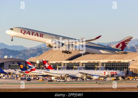 Qatar Airways Airbus A350-1000 airplane at Los Angeles airport in the United States Stock Photo