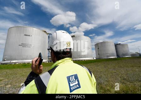 Peez, Germany. 24th Apr, 2023. View of a tank from Yaha at the Peez chemical tank farm. The Norwegian chemical, fertilizer and industrial gas group Yara and the Leipzig-based gas importer VNG want to cooperate in Rostock in the establishment and expansion of an infrastructure for climate-friendly ammonia and hydrogen, respectively. The two companies plan to sign a letter of intent to this effect on Monday (2 p.m.) at a ceremony at the Yara site in Poppendorf near Rostock. Credit: Frank Hormann/dpa/Alamy Live News Stock Photo