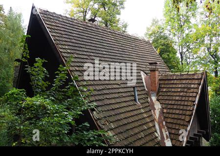 Banja Koviljaca, Serbia, Guchevo, Loznica, September 30, 2022. Rehabilitation center with sulfur and iron mineral waters. An old wooden restaurant on the terraces of the park. Three springs. Stock Photo