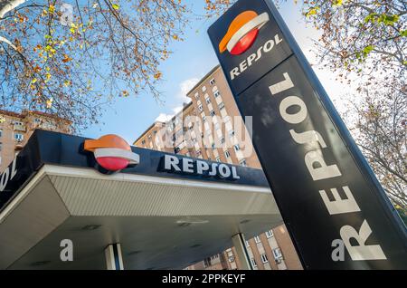 MADRID, SPAIN - DECEMBER 27, 2021: Repsol gas station in Madrid, Spain, Repsol is a Spanish multinational energy and petrochemical company, with headquarters in Madrid, founded in 1987 Stock Photo