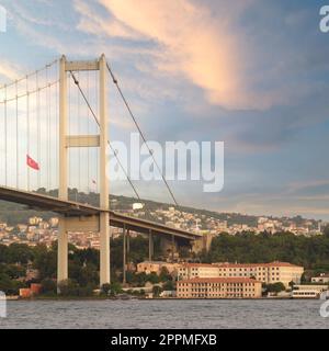 Bosphorus Bridge, and Building of tGeneral Directorate of Coastal Safety, or Kiyi Emniyeti Genel Mudurlugu Stock Photo