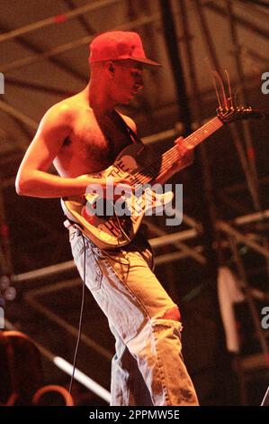 Rage against the machine 1993 hi-res stock photography and images