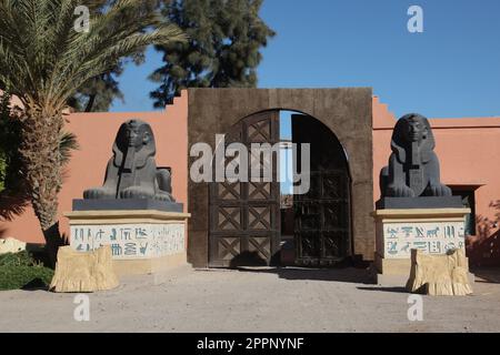 Entrance to the Oscar Hotel by Atlas Studios in the High Atlas Mountains in Ouarzazate, Morocco, Africa. The Atlas Film Studios is the biggest film studio in the world. Named after the vast mountain range that surrounds it, this 31,000-square-metre movie lot has played host to a number of Hollywood hits. Atlas Film Studios is also known as Cinema Studio Atlas or Atlas Corporation Studio and was officially built in 1983 by Mohamed Belghmi, a Moroccan entrepreneur who recognized the need for a permanent film facility in the region. (Photo by Creative Touch Imaging Ltd./NurPhoto) Stock Photo